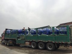 慈溪藍(lán)色30噸臥式儲罐塑料儲罐價(jià)格