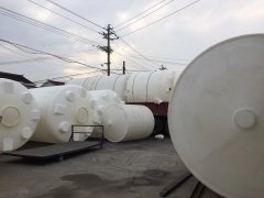家用塑料水箱_家用平底塑料水箱價格_塑料...