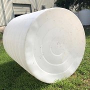 大容量臥式儲罐價格_30噸塑料儲罐生產廠...
